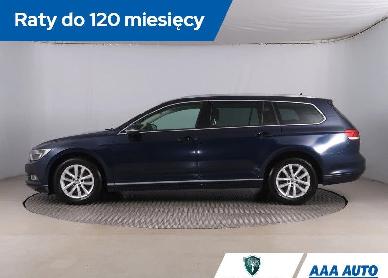 Volkswagen Passat cena 55000 przebieg: 172160, rok produkcji 2015 z Radomyśl Wielki małe 436